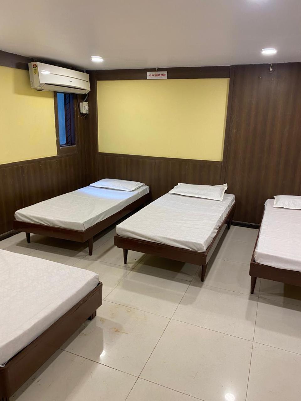Hotel Skylark Nagpur Exterior foto